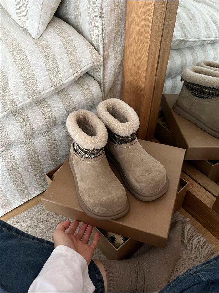 20251128165329371 330